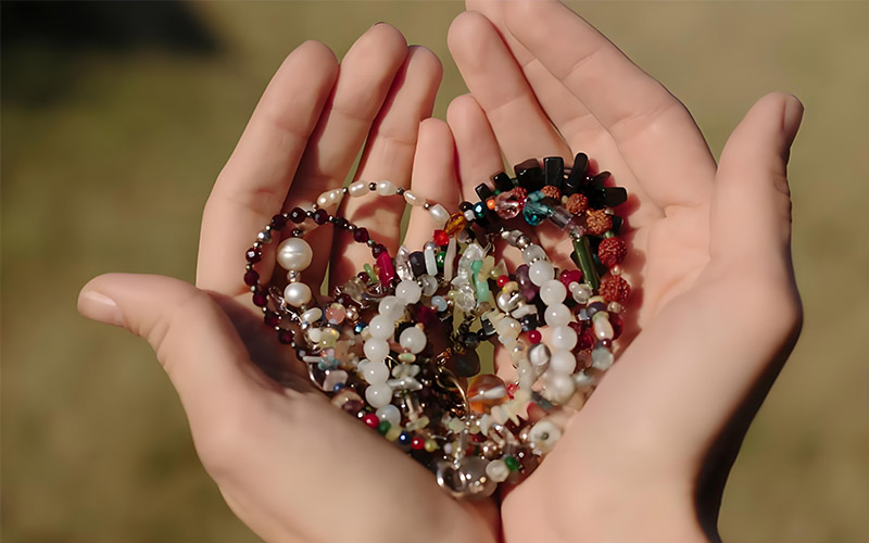 Charm Bracelets3