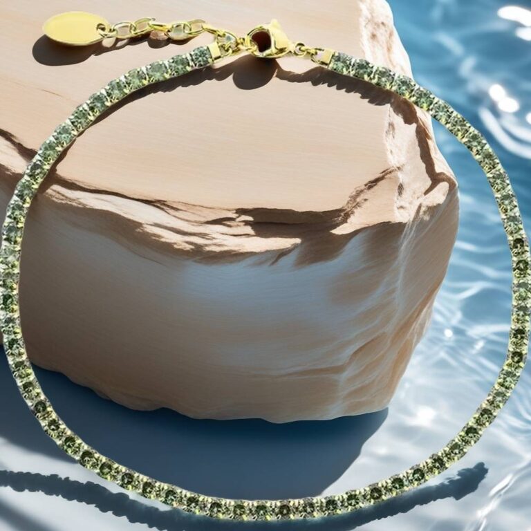 anklet with diamonds