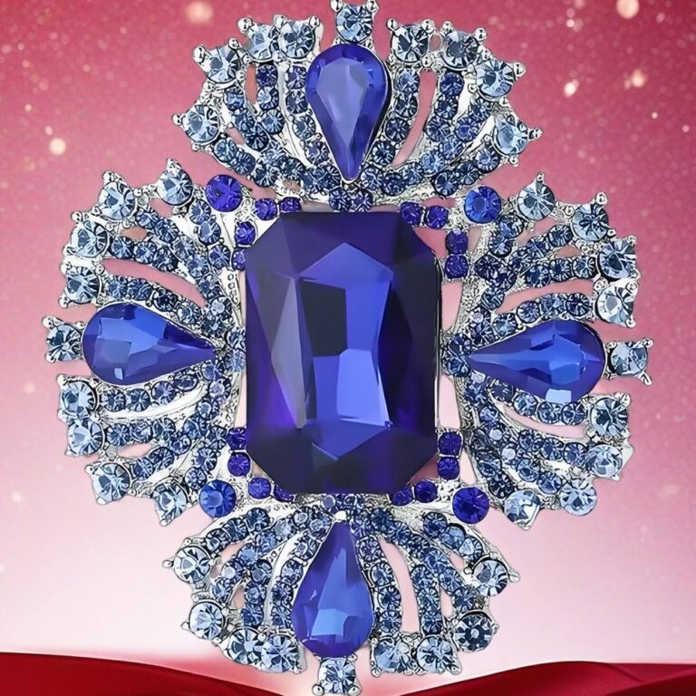 big brooch for wedding dress