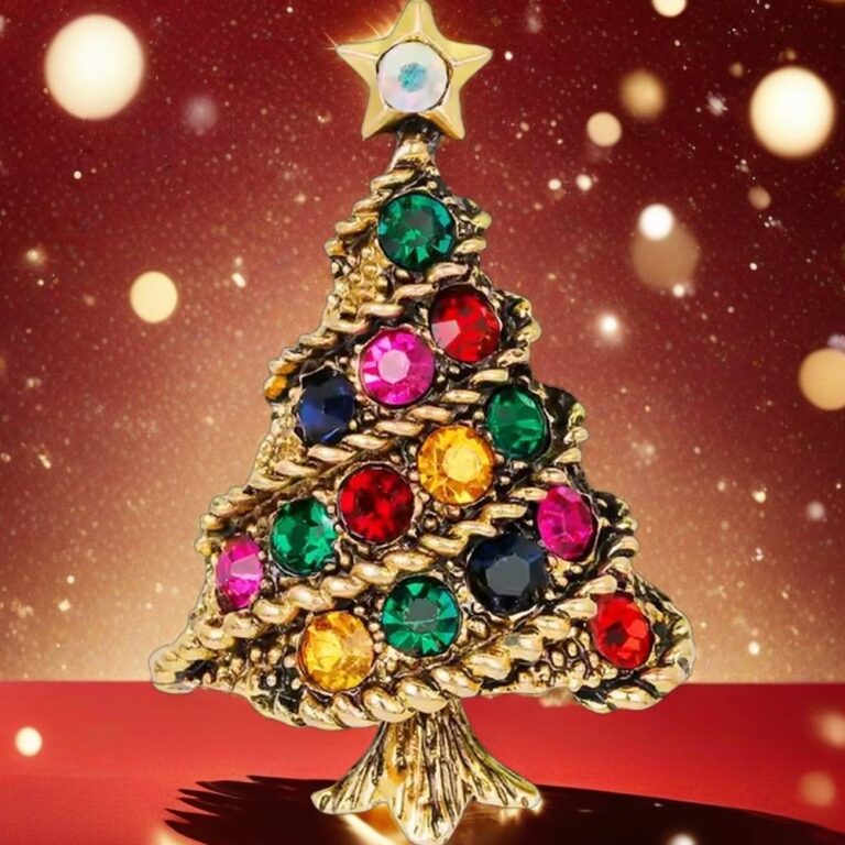 christmas brooch
