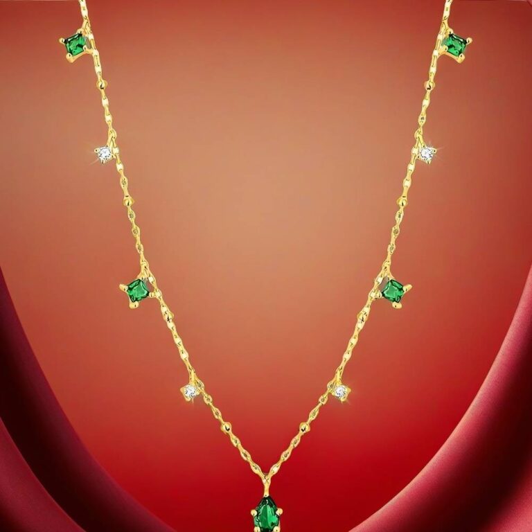 emerald pendant