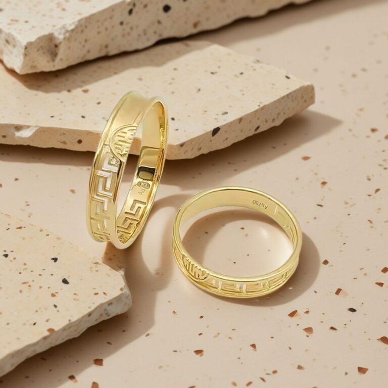 plain gold ring