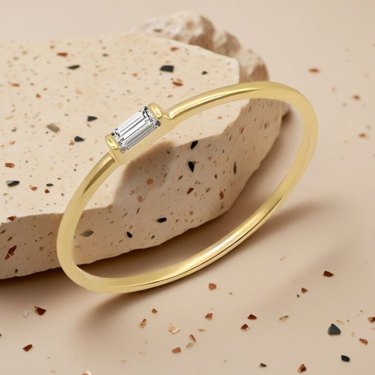 simple gold ring