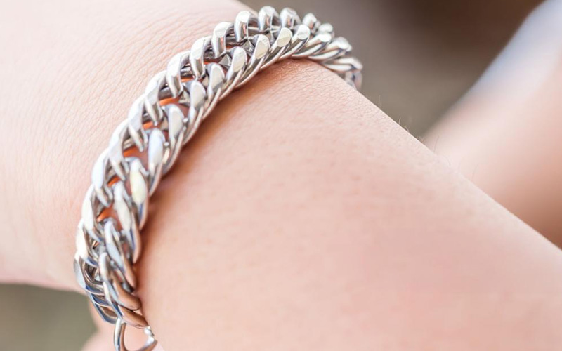 Personalize Your Stainless Steel Bracelet2