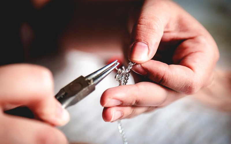 Professional Jewelry Repair3